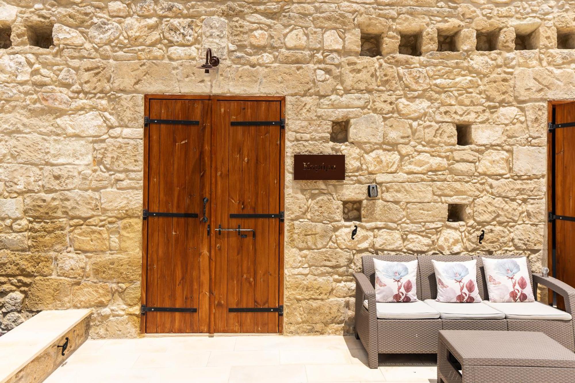 Harma Traditional Boutique Suites بافوس الغرفة الصورة