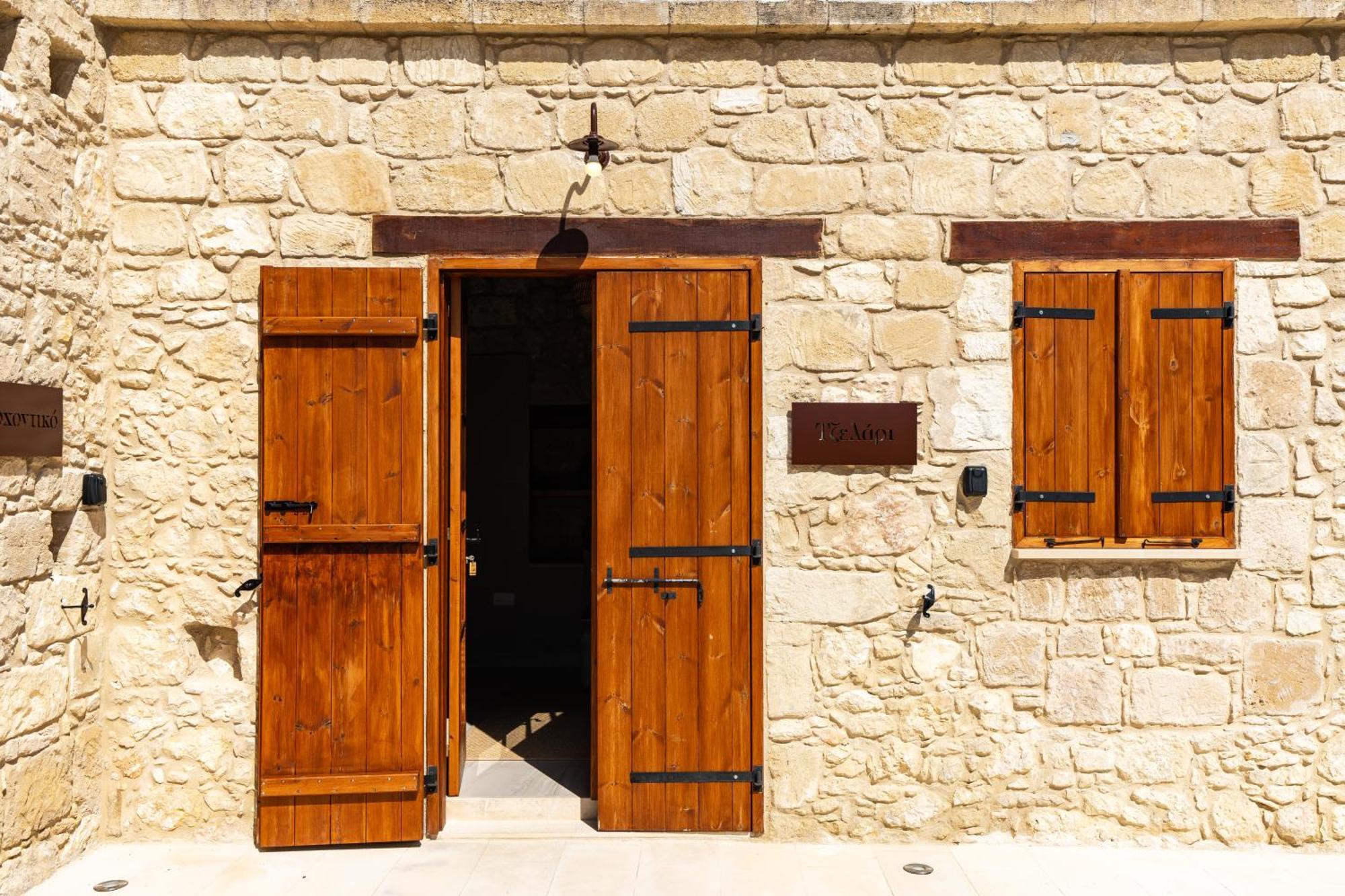 Harma Traditional Boutique Suites بافوس الغرفة الصورة