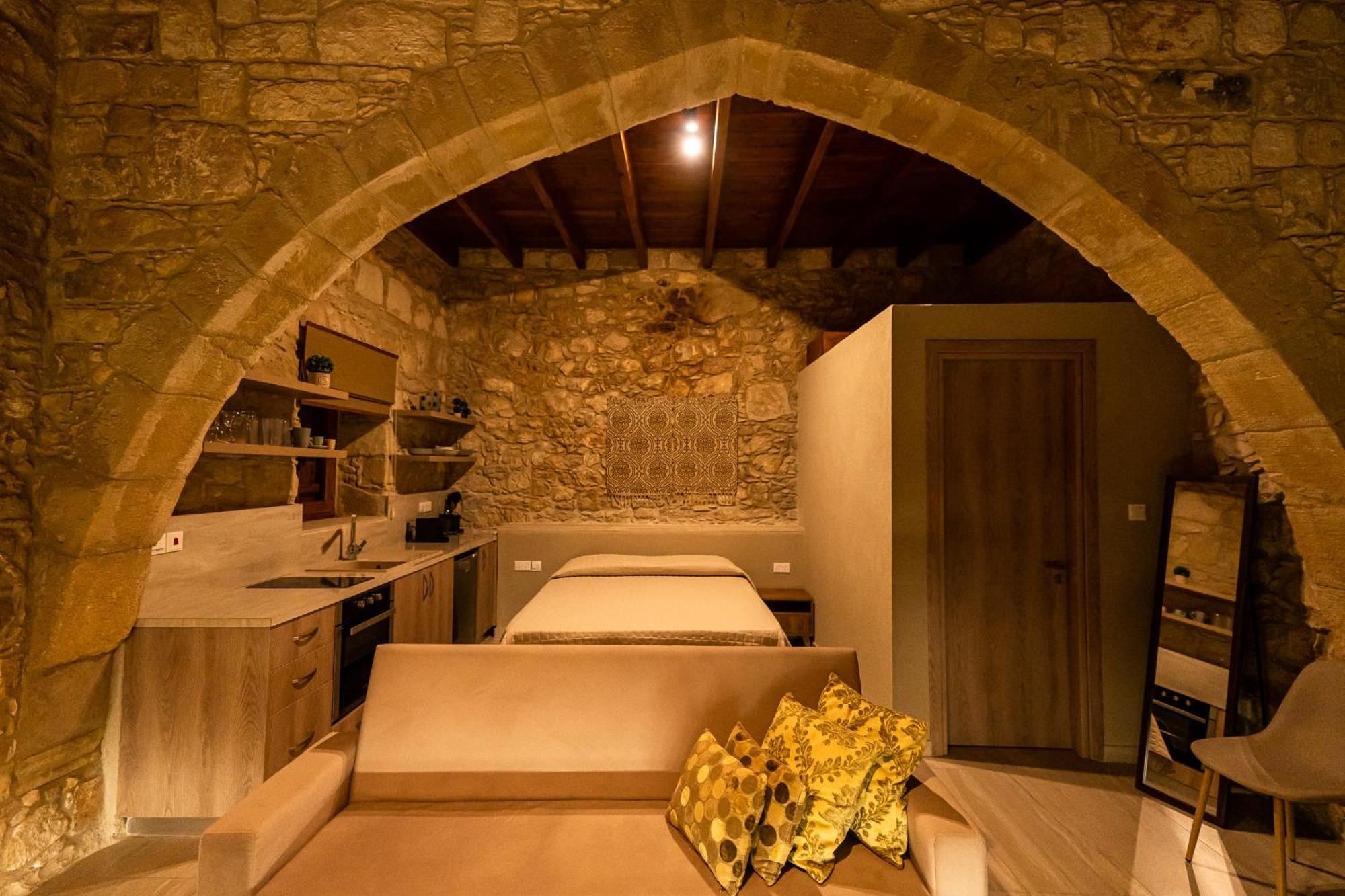 Harma Traditional Boutique Suites بافوس الغرفة الصورة