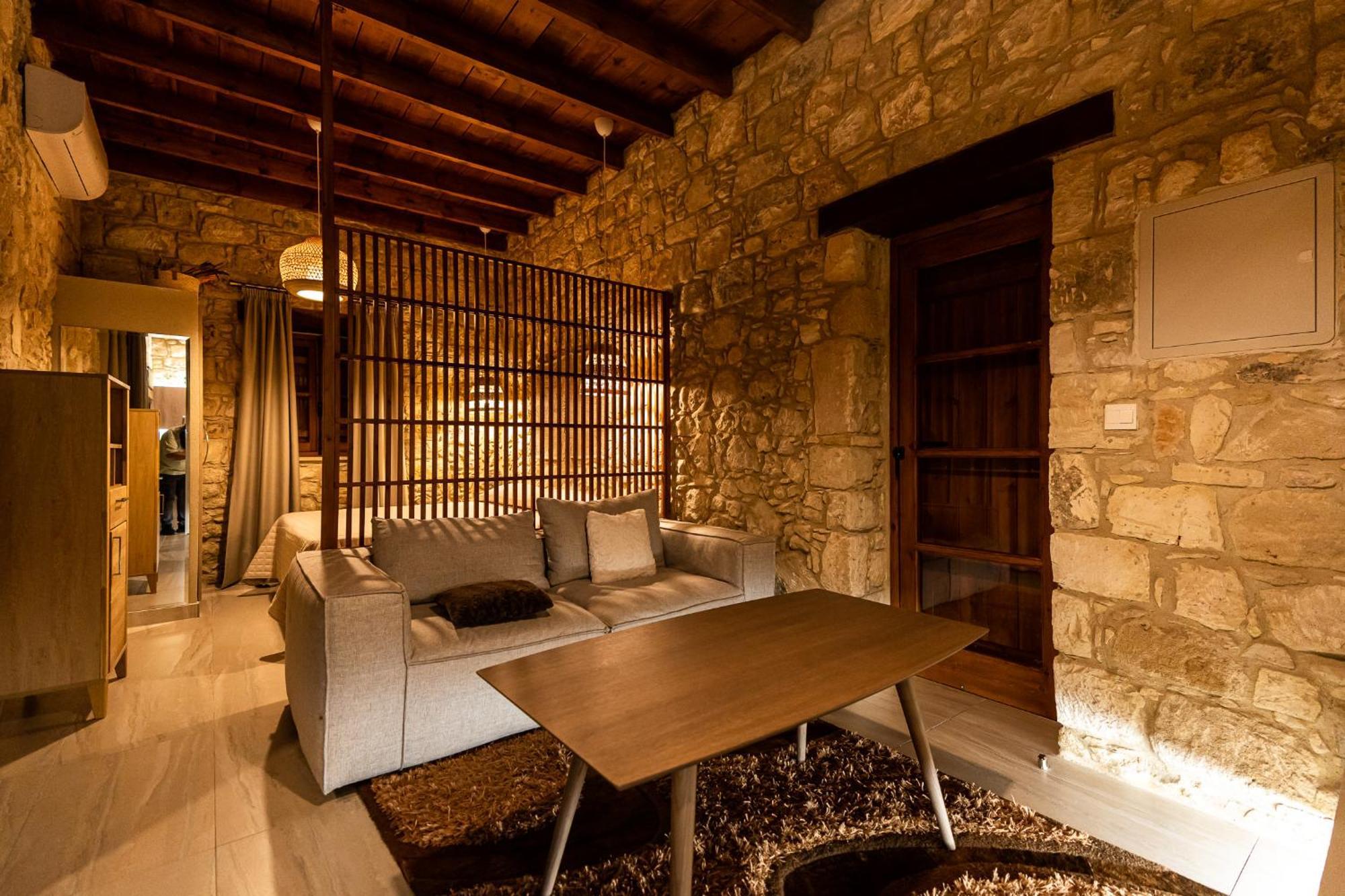 Harma Traditional Boutique Suites بافوس الغرفة الصورة